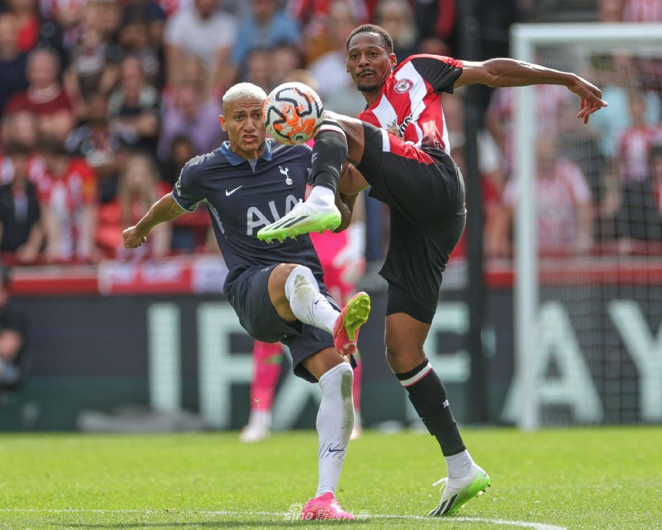 队采访中 队采访中